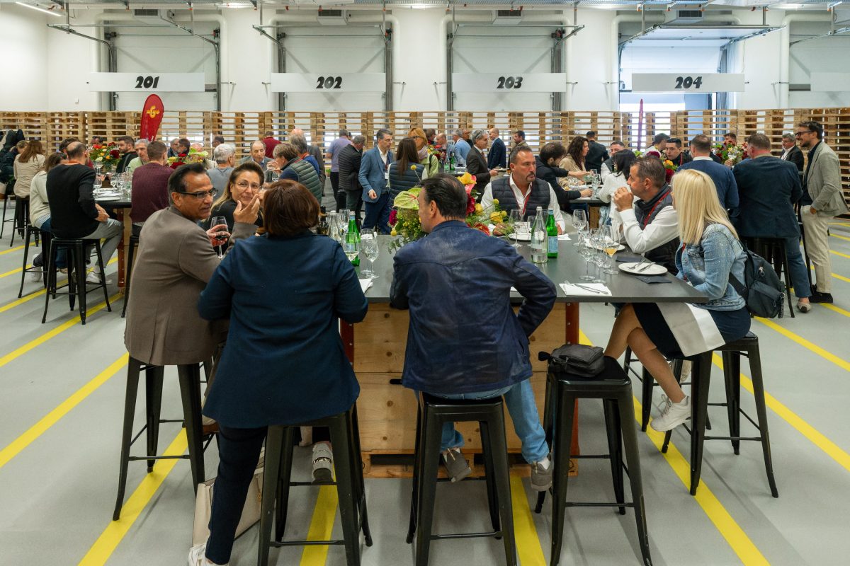 SVTL, Galliker Transport AG: offizielle Eröffnung des neuen Logistikcenters 2 in S. Antonino (TI)